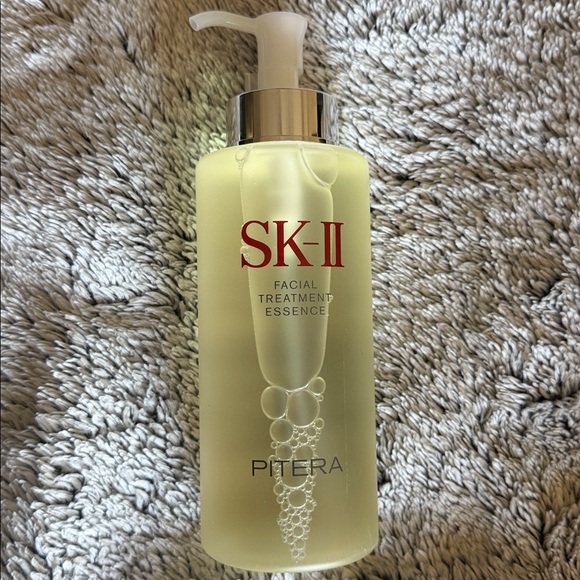 SK-II Facial Treatment Essence 330 mL / 11 oz — NEW IN BOX — Inner Seal Intact - Picture 4 of 8